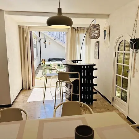 La Forge Du Pape Apartment Aigues-Mortes Exterior photo