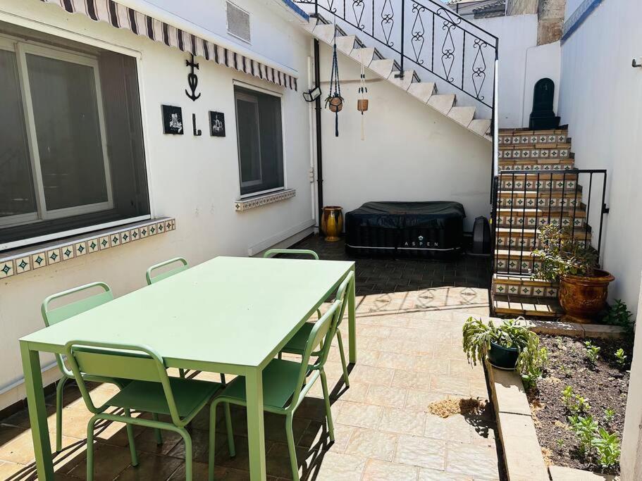 La Forge Du Pape Apartment *